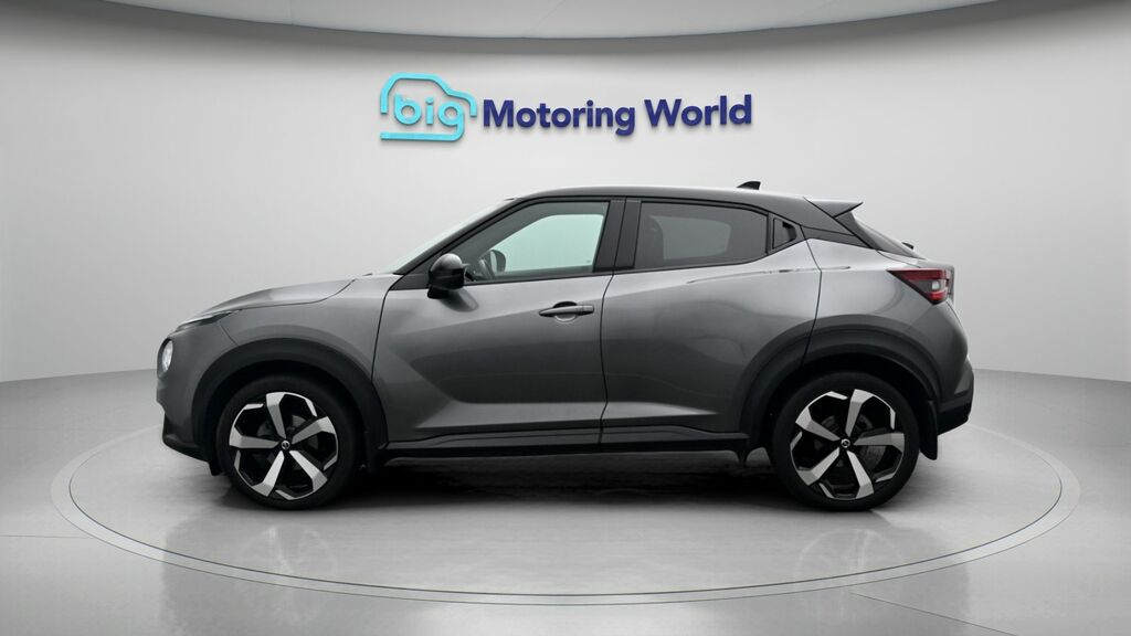 Nissan Juke Tekna Grey #4