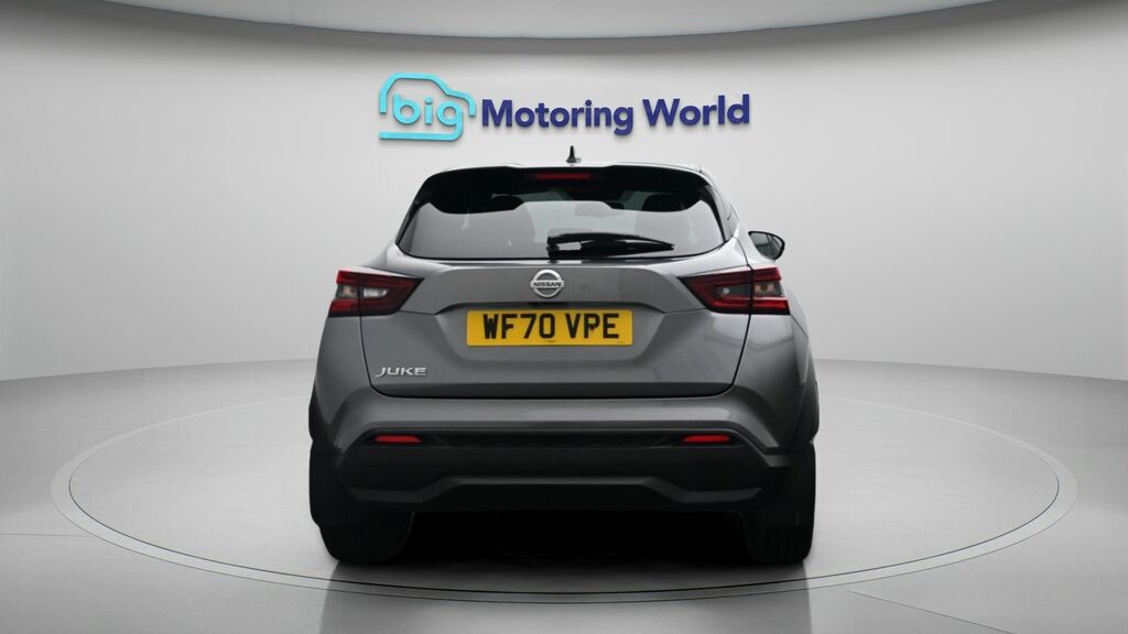 Nissan Juke Tekna Grey #6