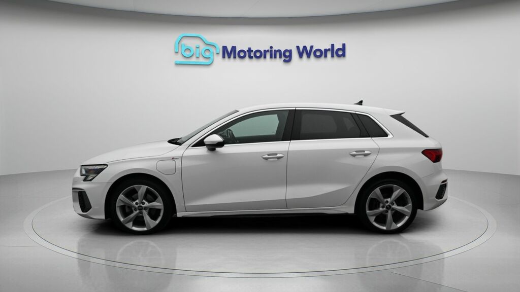 Audi A3 S Line DG72ZPY White #4