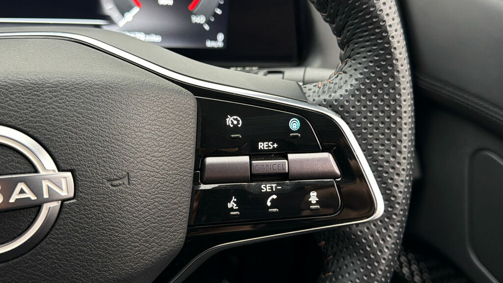 Nissan Ariya Evolve Black #24