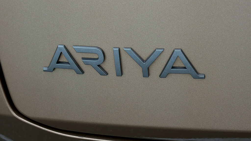 Nissan Ariya Evolve Black #19