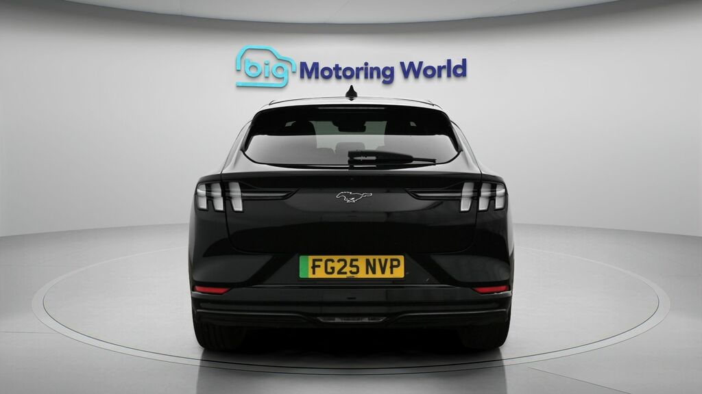 Ford Mustang Mach-E Premium Black #6