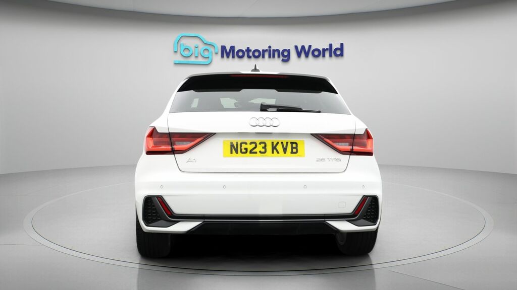Audi A1 S Line NG23KVB White #6
