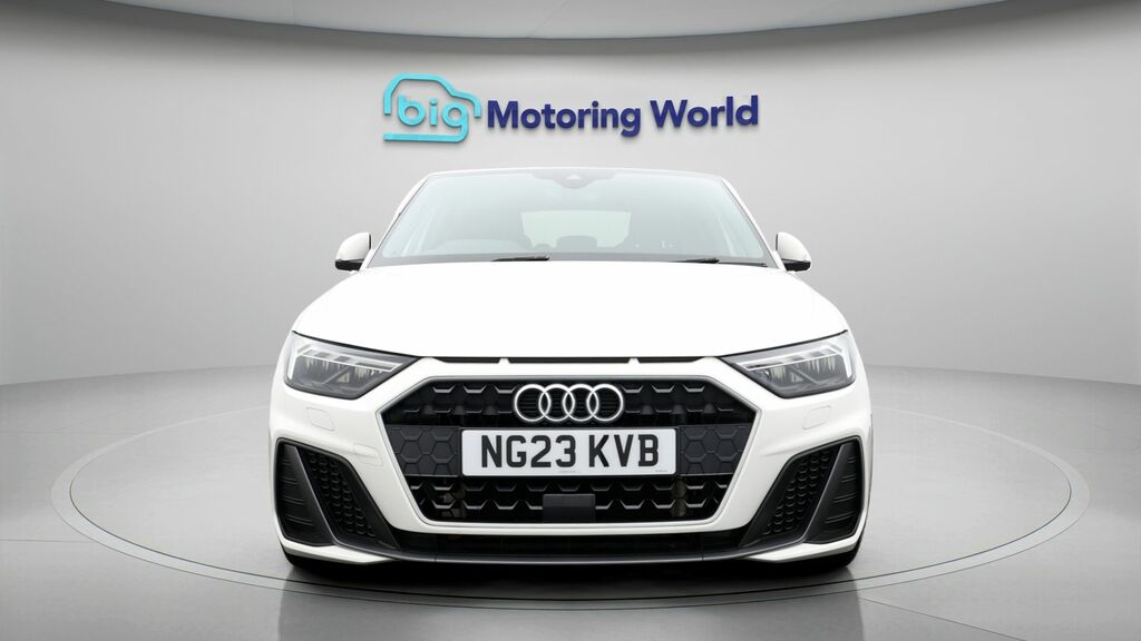 Audi A1 S Line NG23KVB White #2