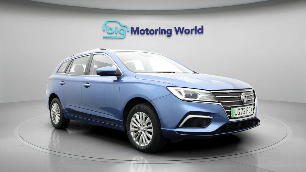 MG MG5 Exclusive Long Range Blue