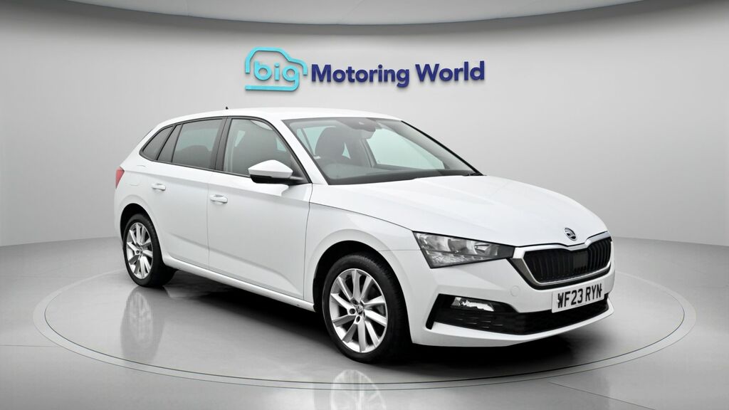 Skoda Scala Se L White