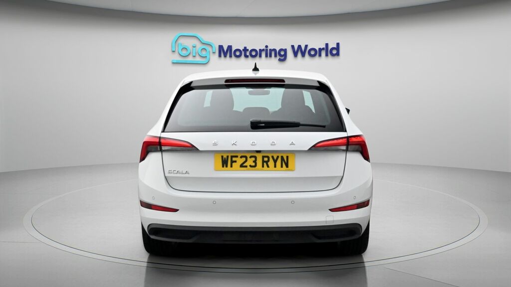 Skoda Scala Se L White #6