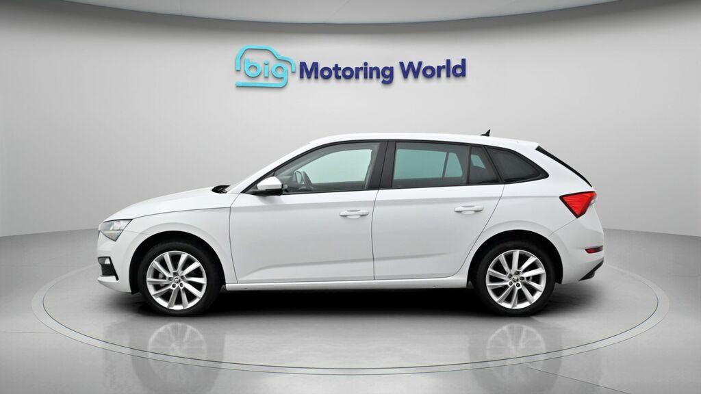 Skoda Scala Se L White #4
