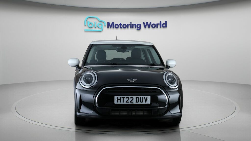 Mini Hatch Cooper Classic HT22DUV Black #2