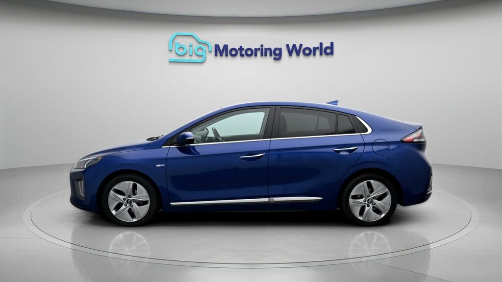Hyundai Ioniq Premium Se Blue #4