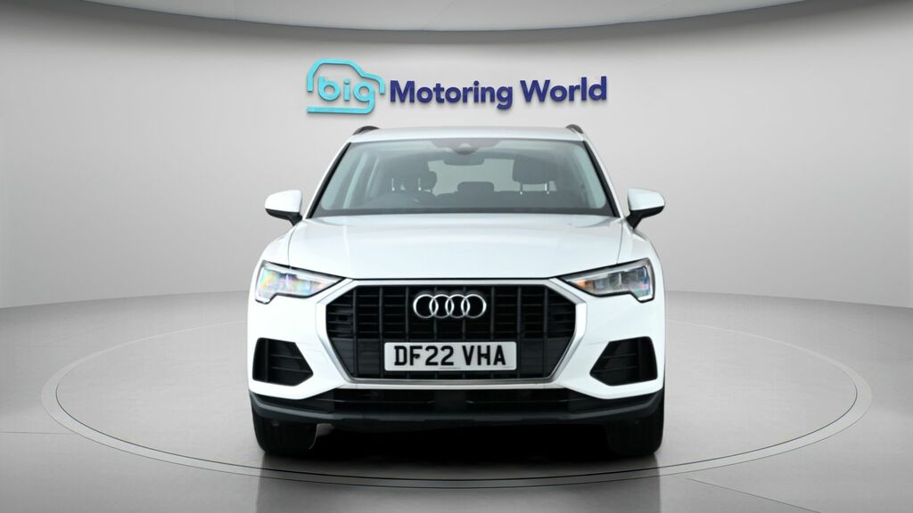 Audi Q3 Technik White #2