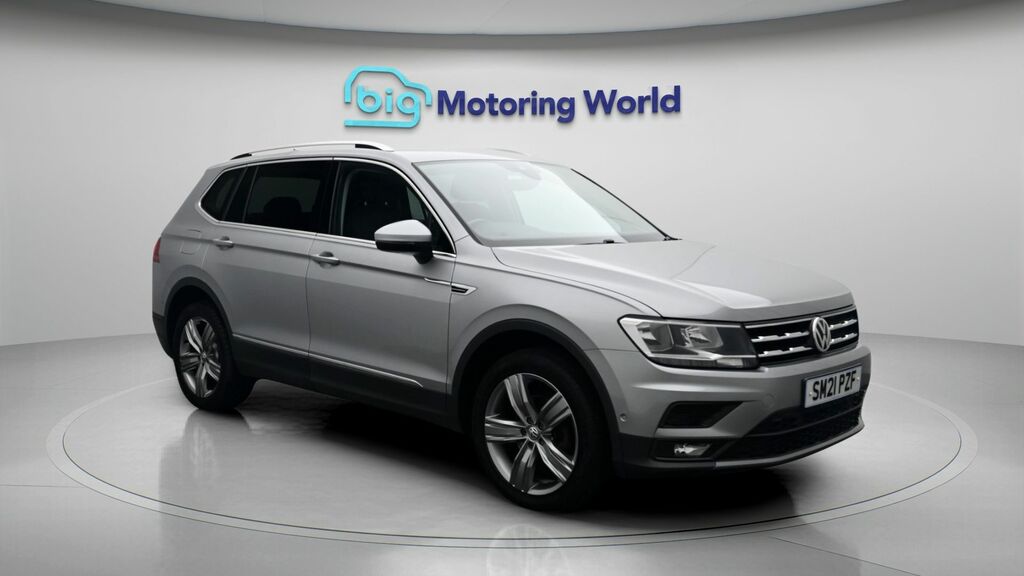 Volkswagen Tiguan Allspace Match Silver