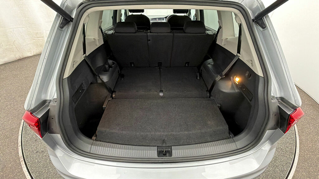 Volkswagen Tiguan Allspace R-line Tech 1.5 Tsi 2Wd 150Ps 7-Speed Dsg White #16
