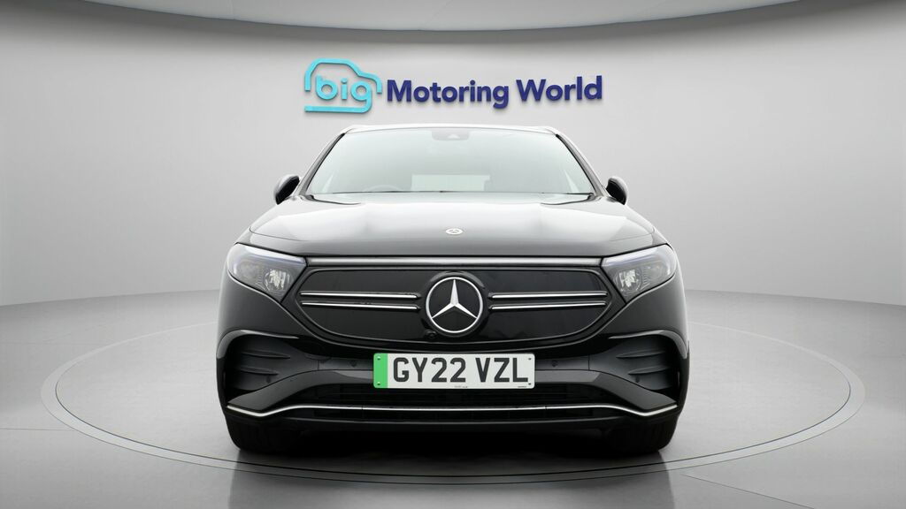 Mercedes-Benz EQA Amg Line Black #2