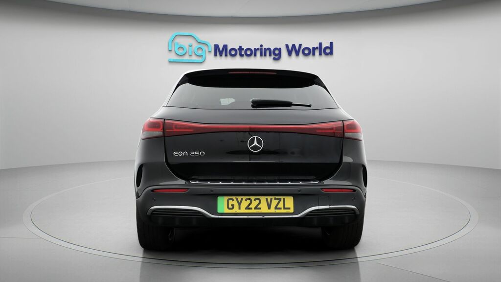 Mercedes-Benz EQA Amg Line Black #6