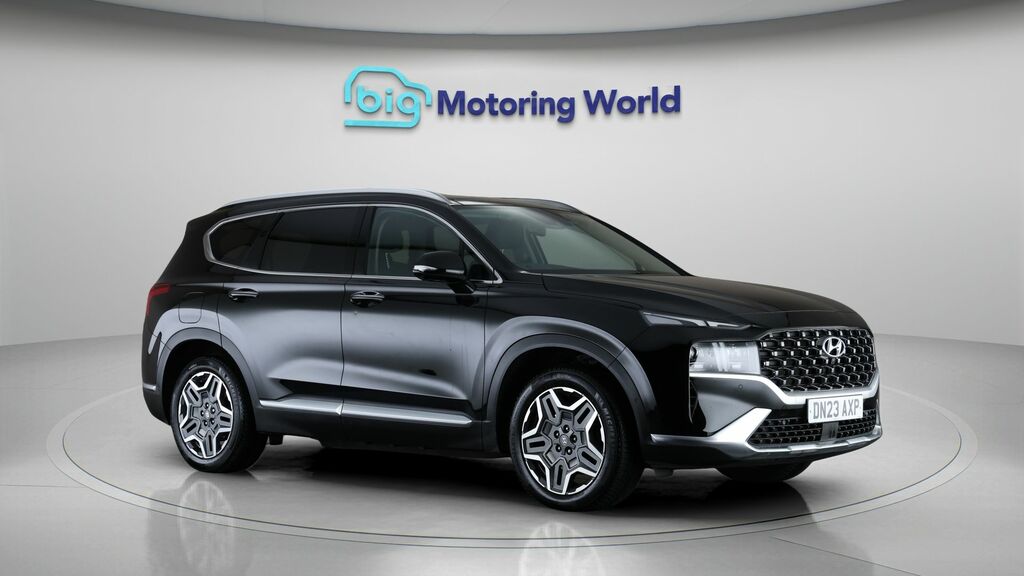 Hyundai Santa Fe Ultimate Black