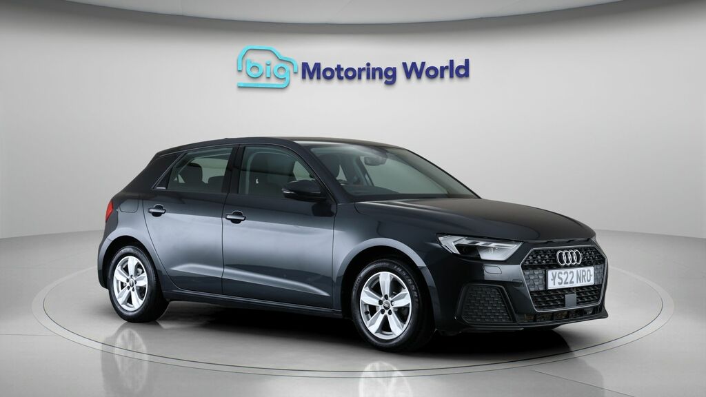 Audi A1 Technik YS22NRO Grey