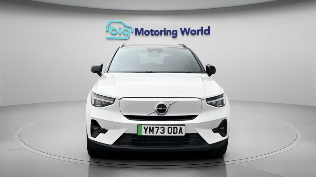 Volvo XC40 Plus YM73ODA White #2
