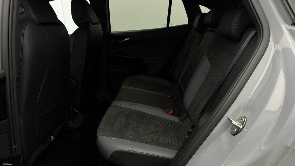 Volkswagen ID.5 Id5 Tech Professional Performance Red #15