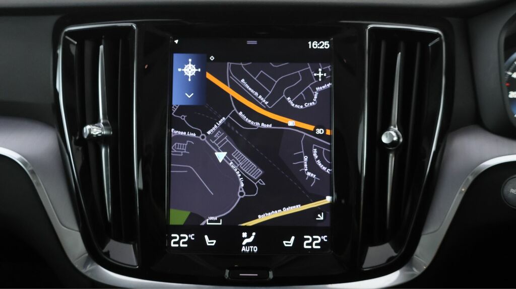 Volvo V60 D3 Inscription Plus Silver #11
