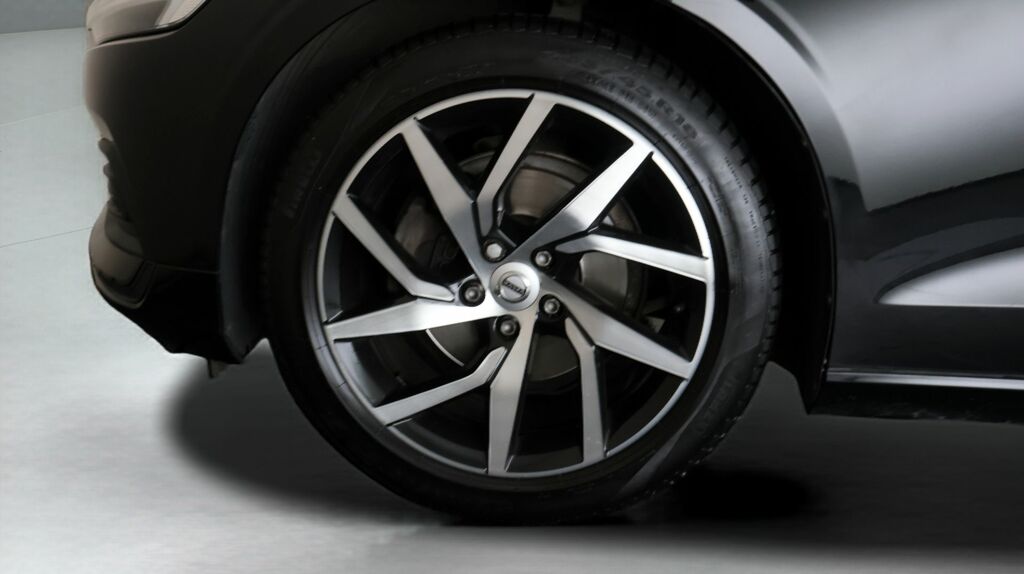 Volvo V60 D3 Inscription Plus Silver #18