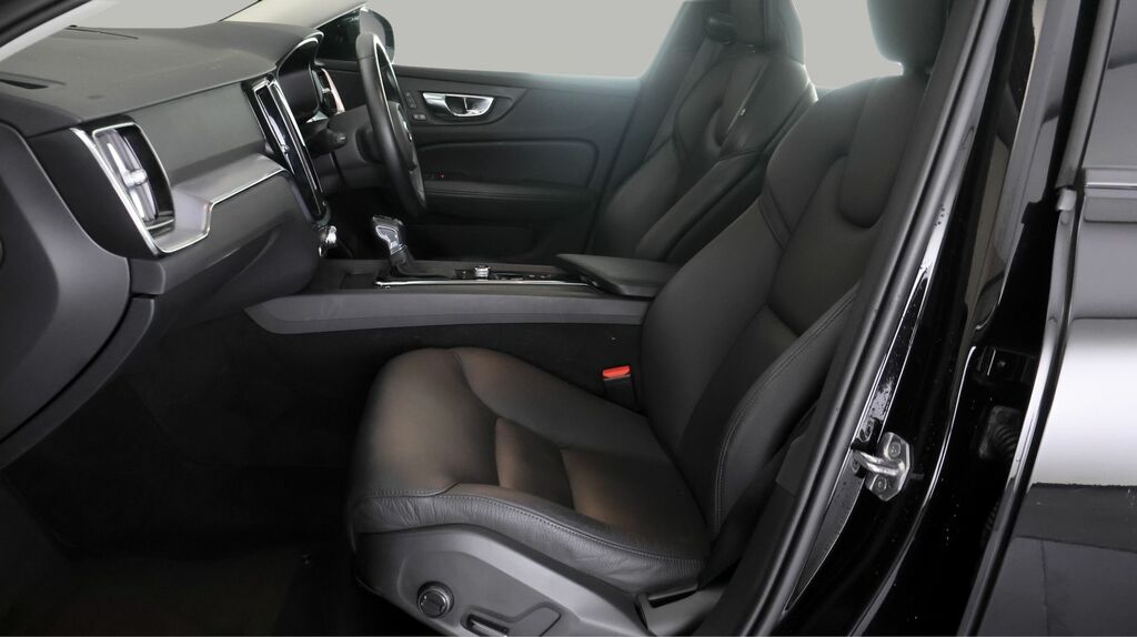 Volvo V60 D3 Inscription Plus Silver #14