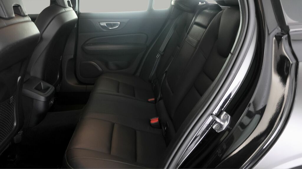 Volvo V60 D3 Inscription Plus Silver #16