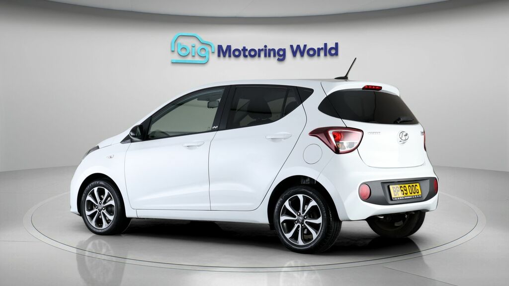 Hyundai I10 Play BP69OOG White #5