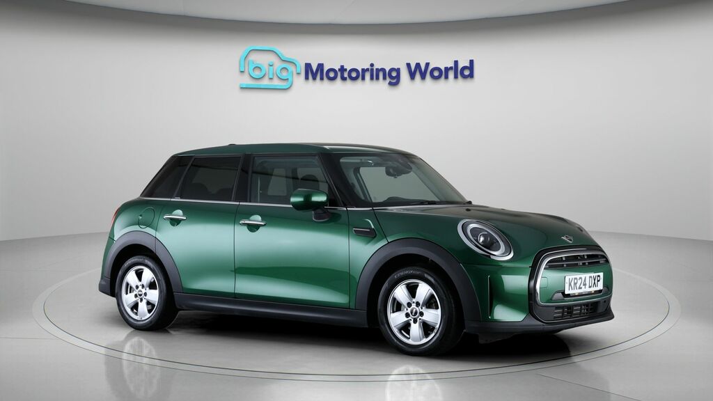 Mini Hatch Cooper Classic KR24DXP Green