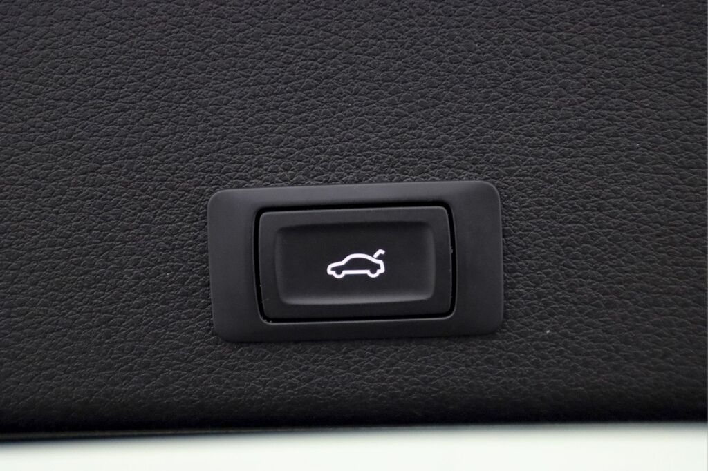 Audi E-tron Technik Black #23