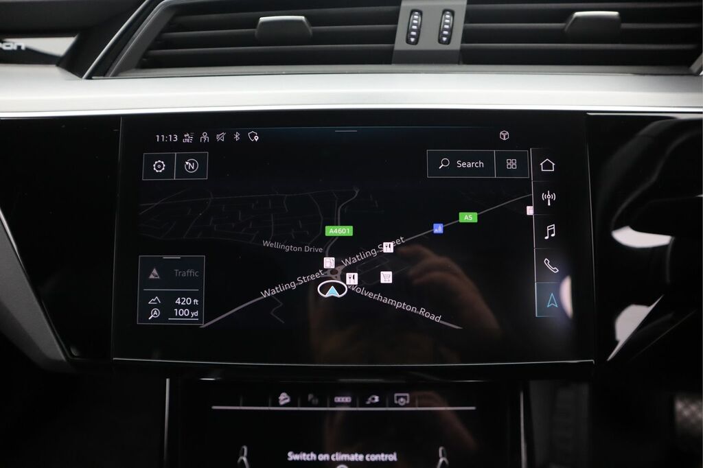 Audi E-tron Technik Black #11