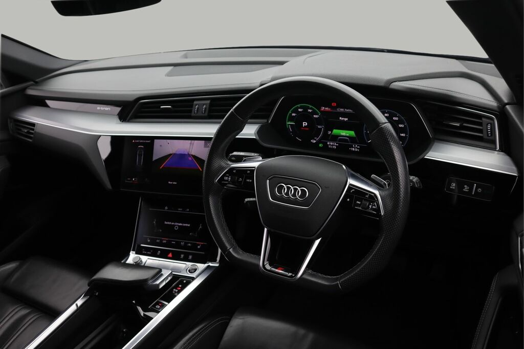 Audi E-tron Technik Black #9