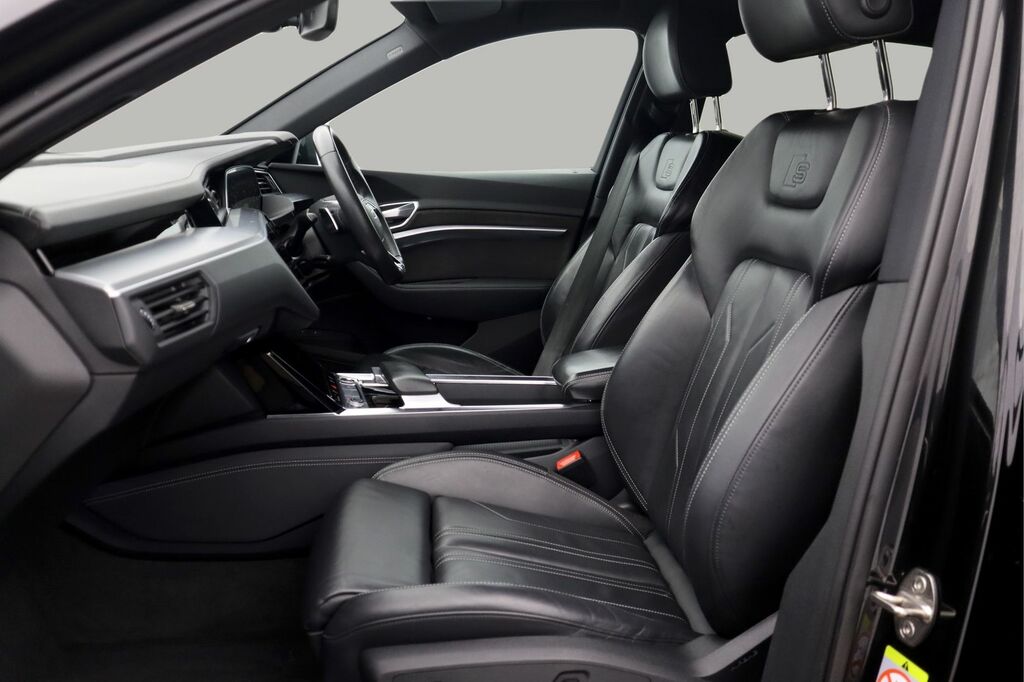 Audi E-tron Technik Black #14