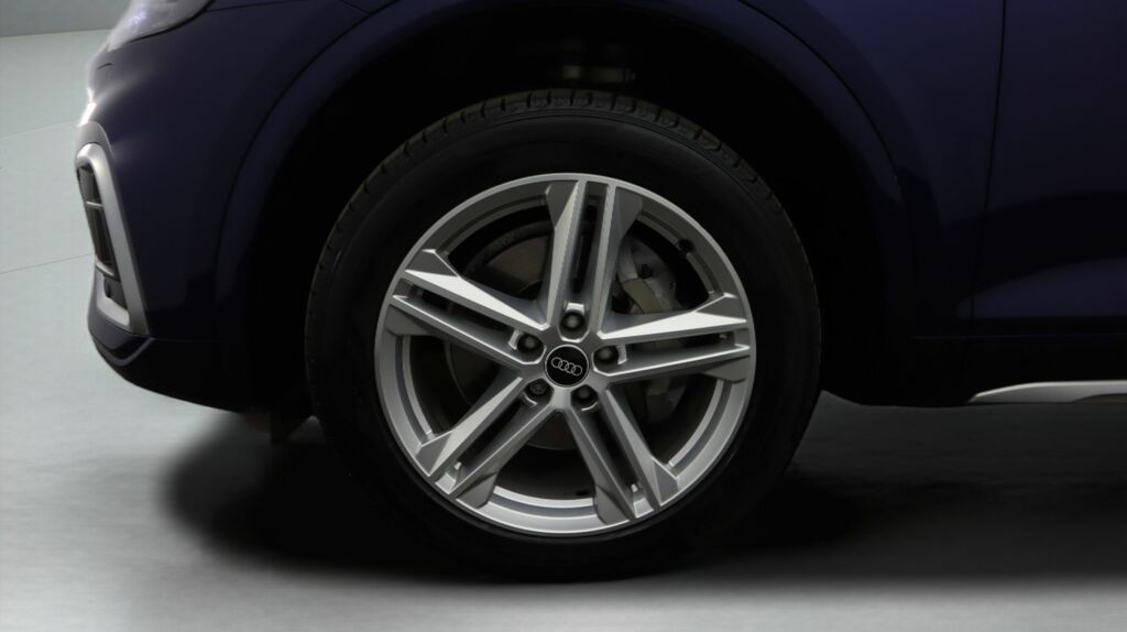 Audi Q5 Suv Black #18