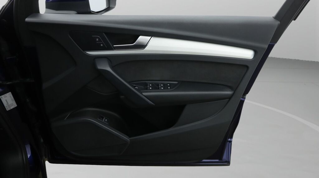 Audi Q5 Suv Black #15