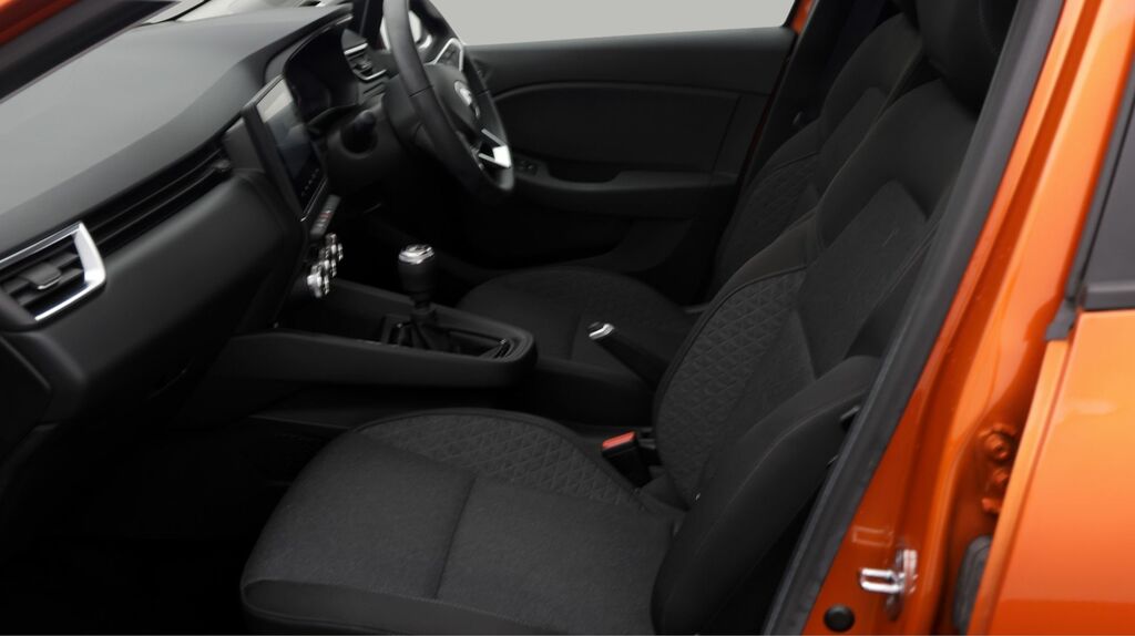 Renault Clio Evolution E-tech White #14