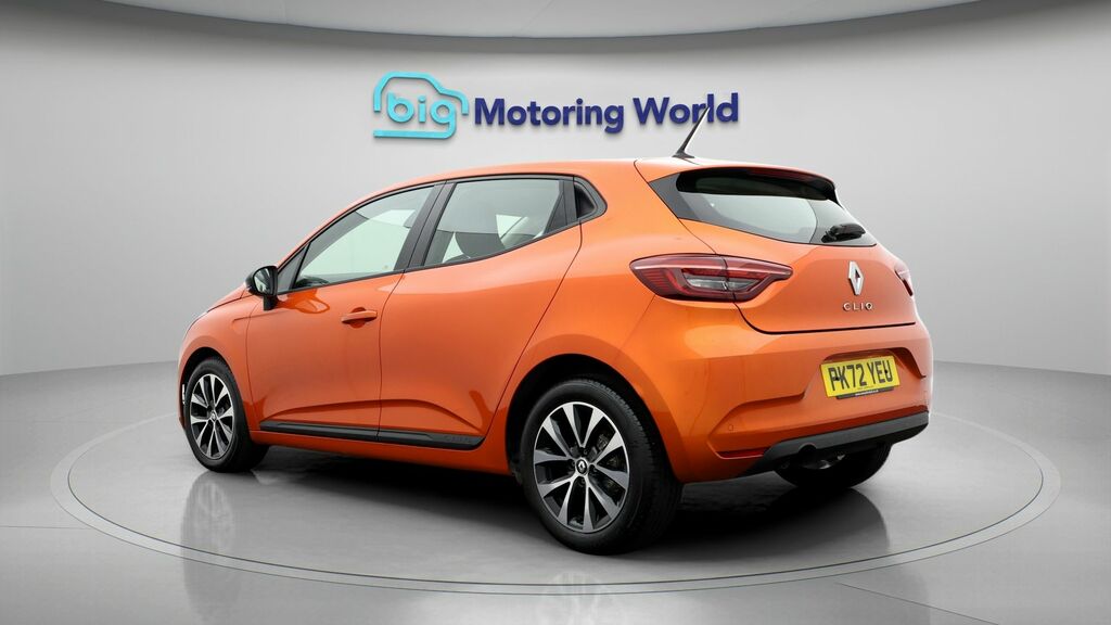 Renault Clio Evolution E-tech White #5