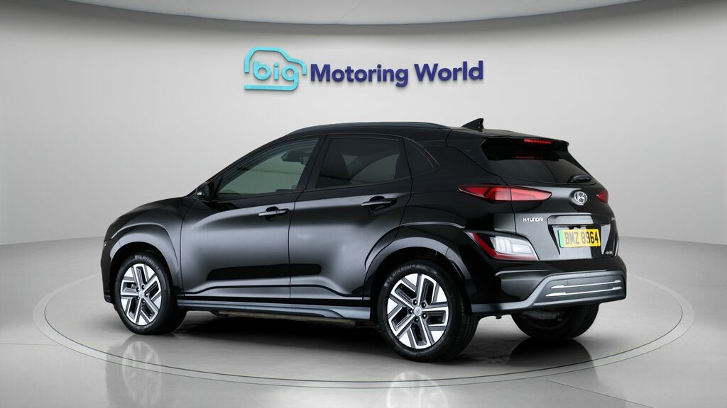 Hyundai Kona Ultimate Black #5