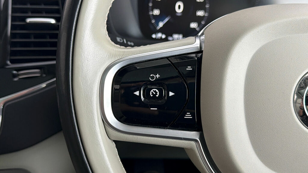 Volvo XC90 Automatic Grey #23