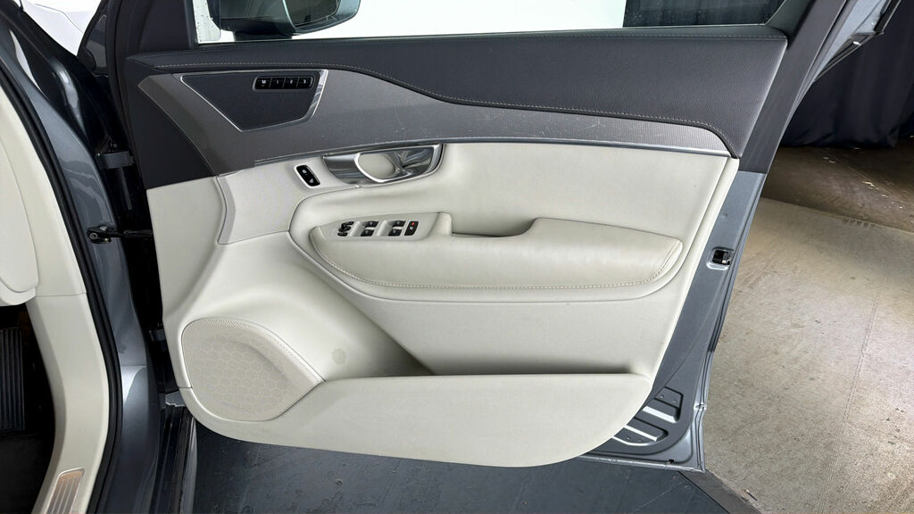 Volvo XC90 Automatic Grey #14