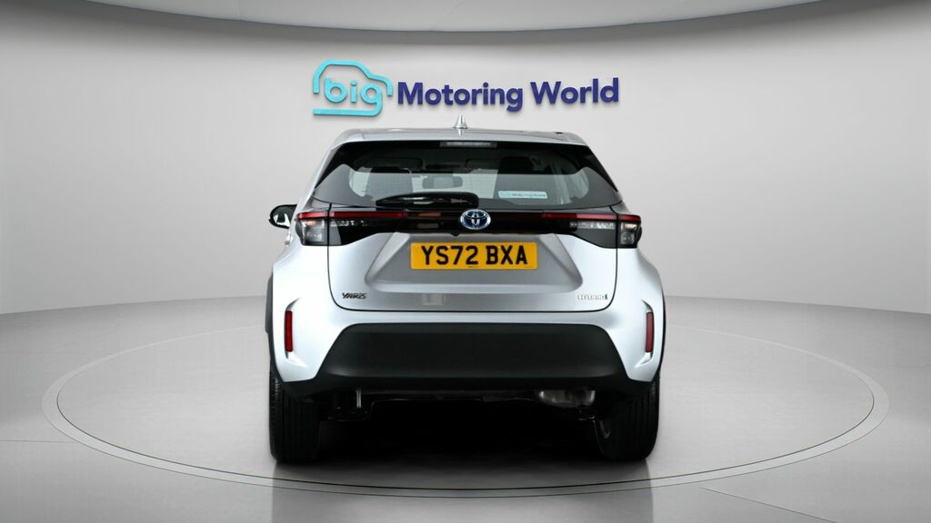 Toyota Yaris Cross Icon Silver #6