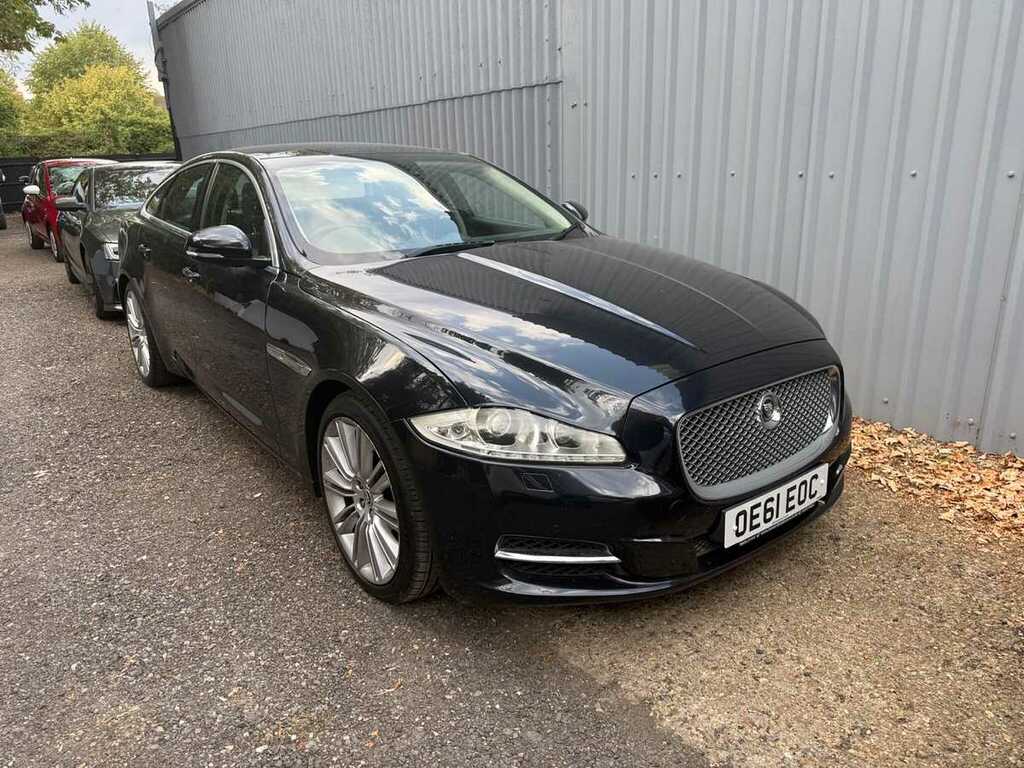 Jaguar XJ Portfolio Black