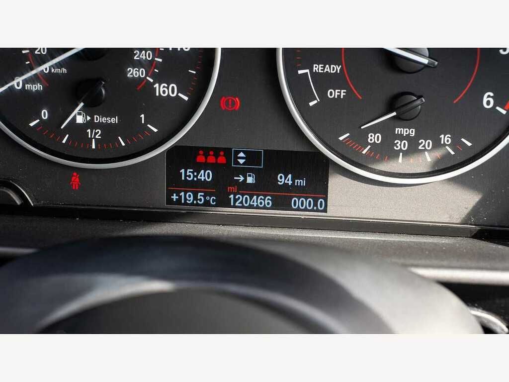 BMW 1 Series 116D Sport Red #22