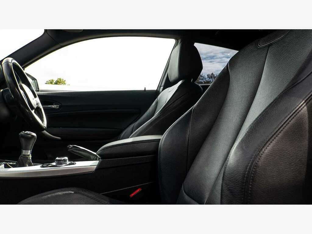 BMW 1 Series 116D Sport Red #17
