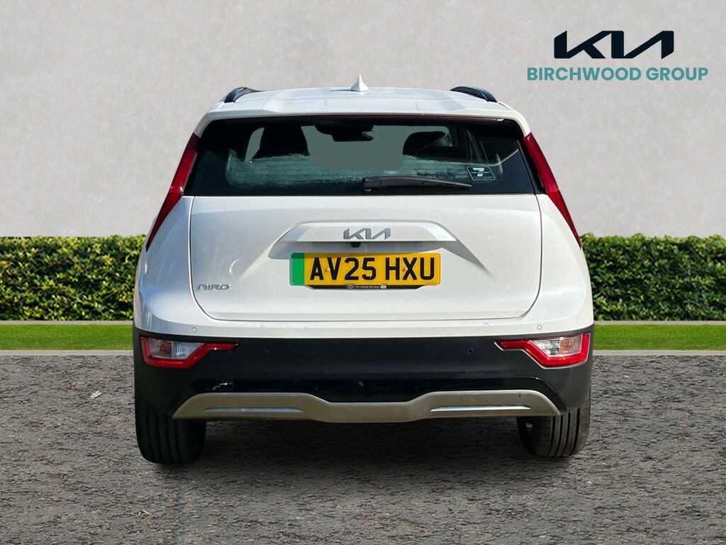 Kia e-Niro 150Kw 2 Nav 65Kwh AV25HXU White #4