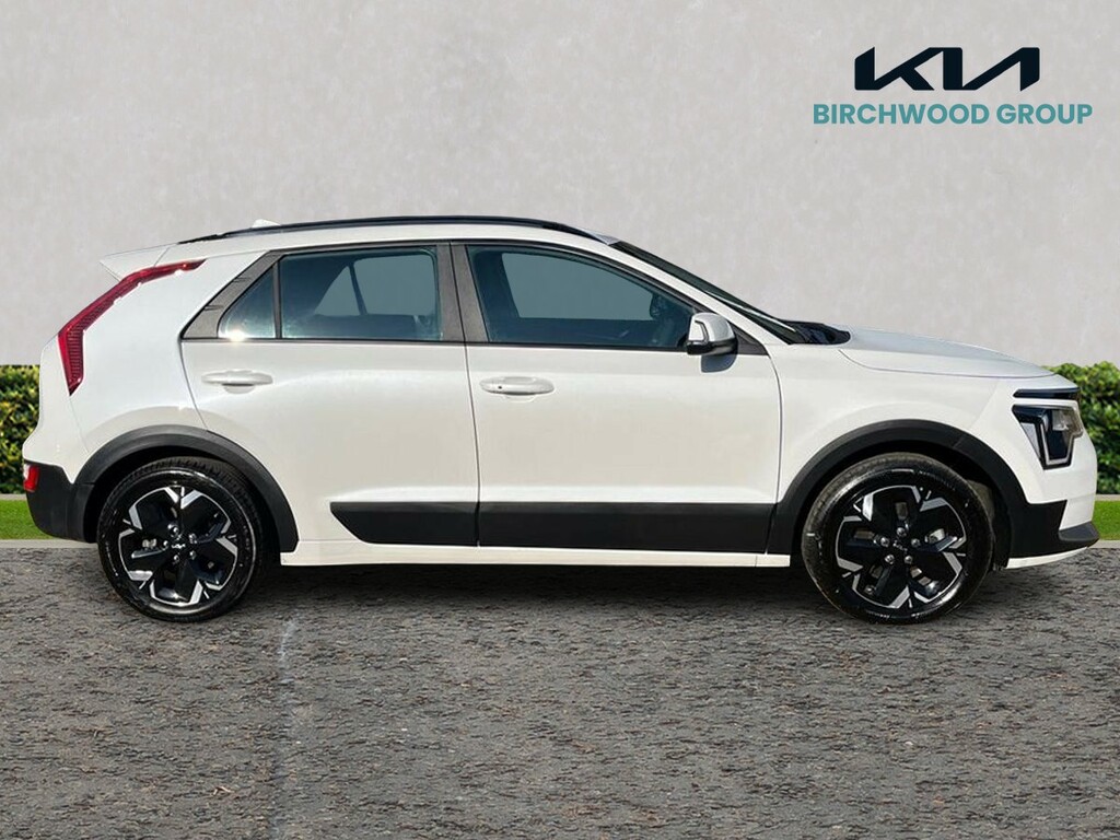 Kia e-Niro 150Kw 2 Nav 65Kwh AV25HXU White #2