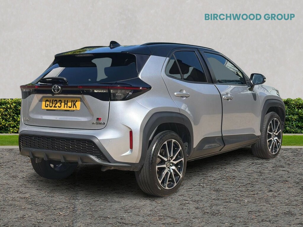 Toyota Yaris Cross 1.5 Hybrid Gr Sport Cvt Silver #3