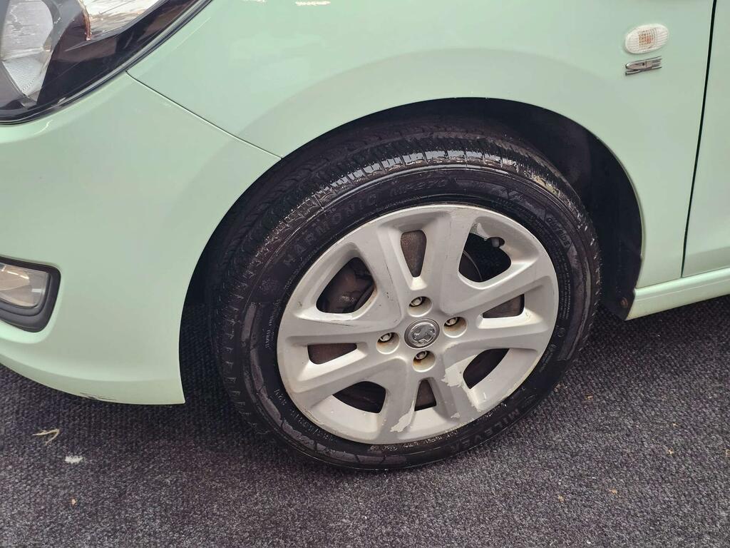 Vauxhall Viva Se Ac White #25