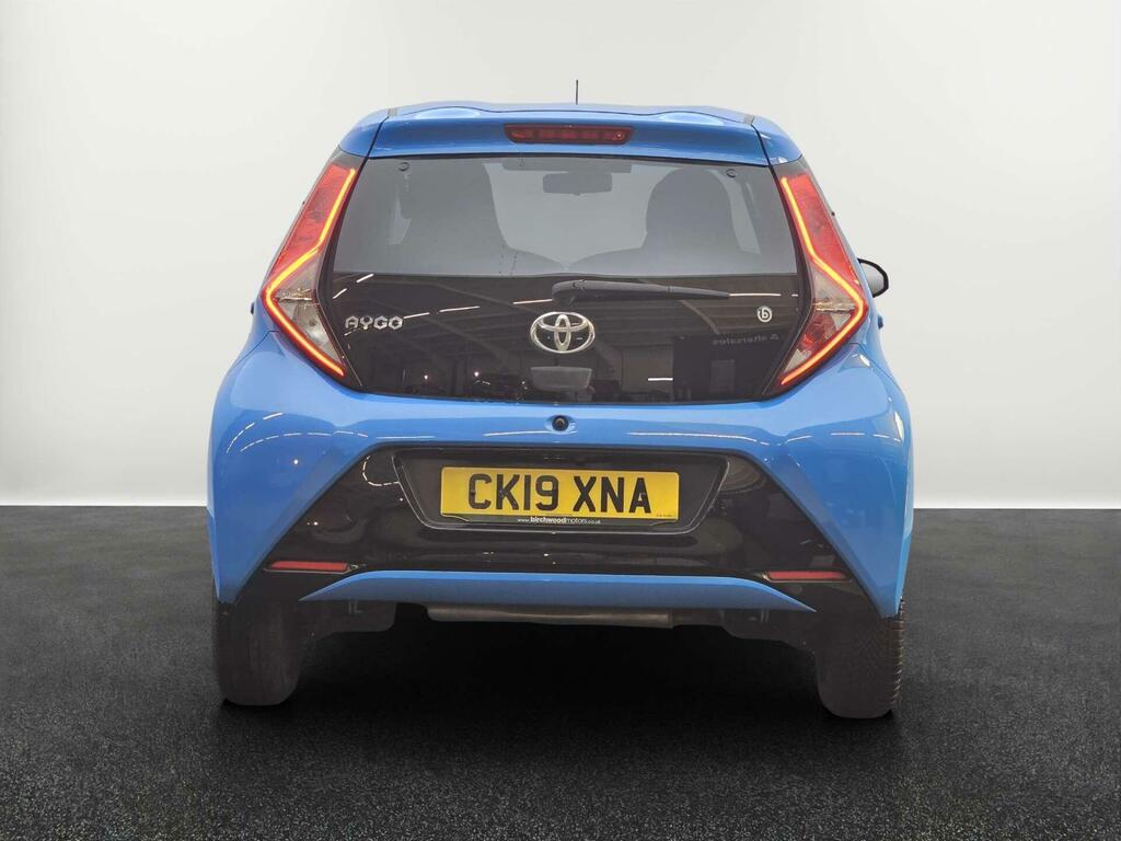 Toyota Aygo X X-trend Blue #4