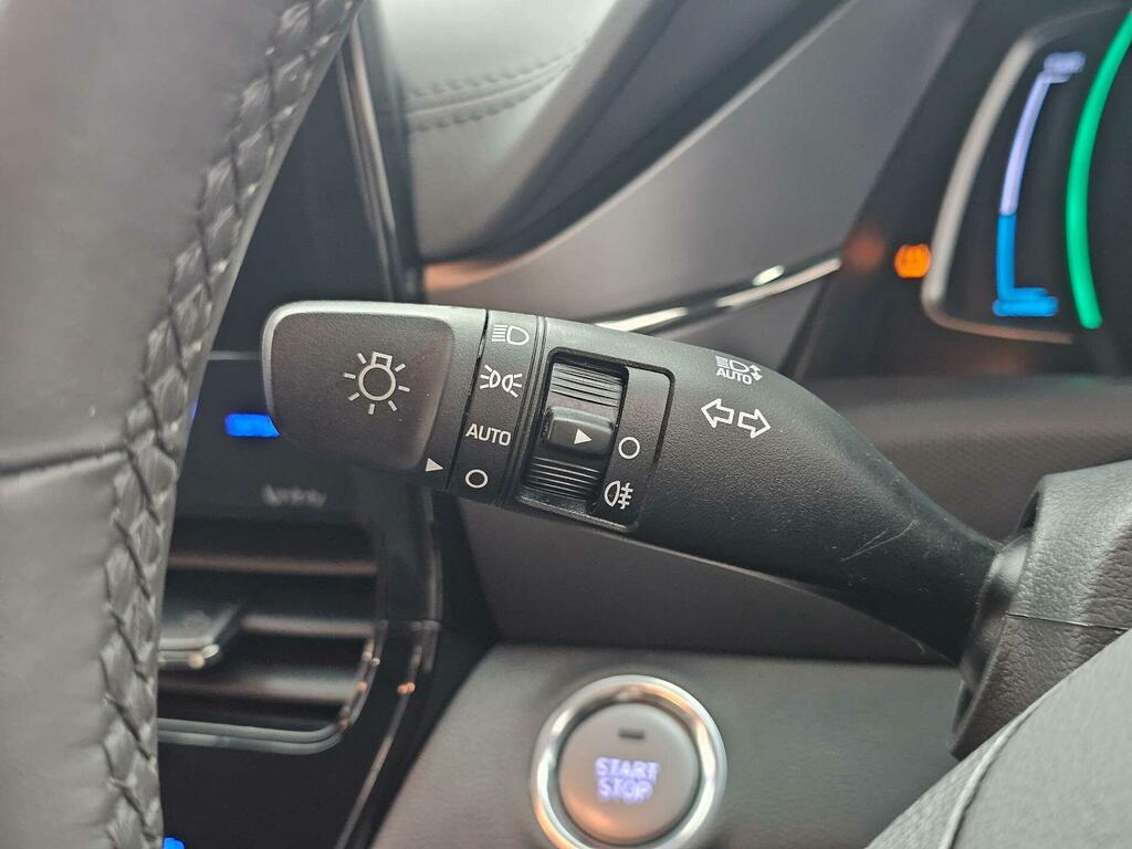 Hyundai Ioniq 1.6 Gdi 105Ps Premium Plug-in Hybrid Black #17